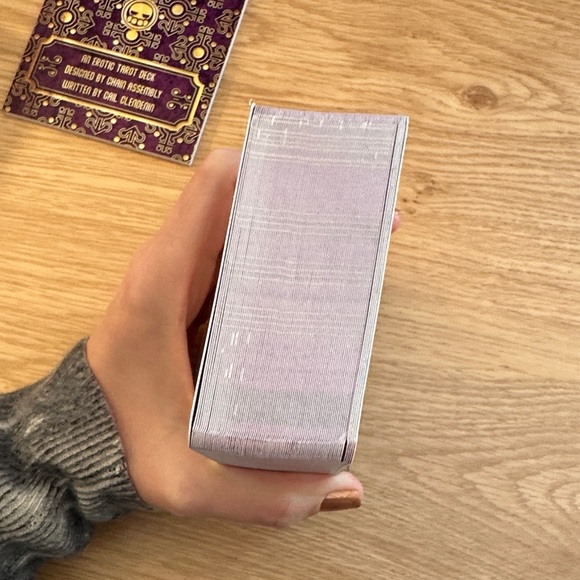 Eros (erotic) Tarot Deck by Chain Assembly - Picture 6 of 6